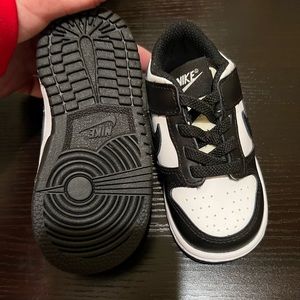 Nike dunks toddler size 4C